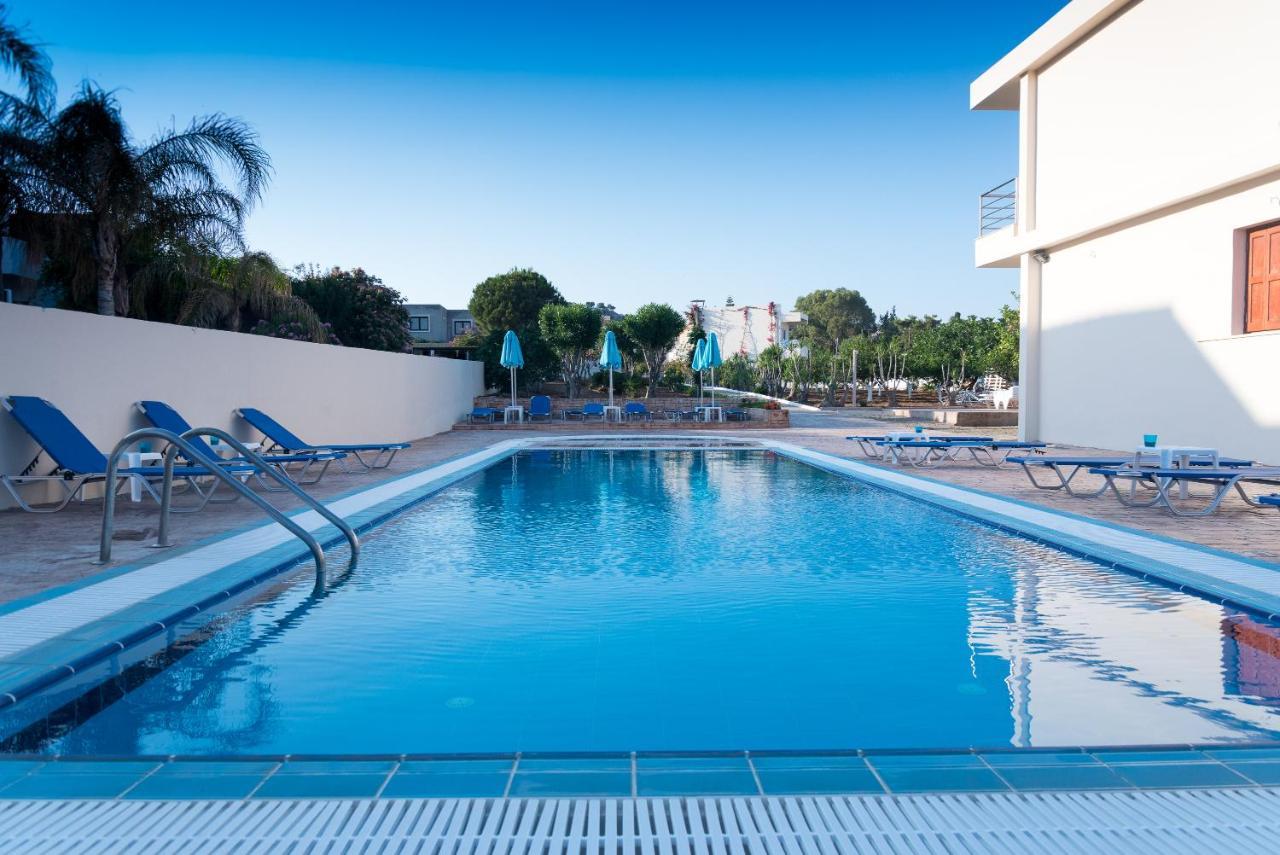 Amaryllis Front Beach Hotel 라도스 외부 사진