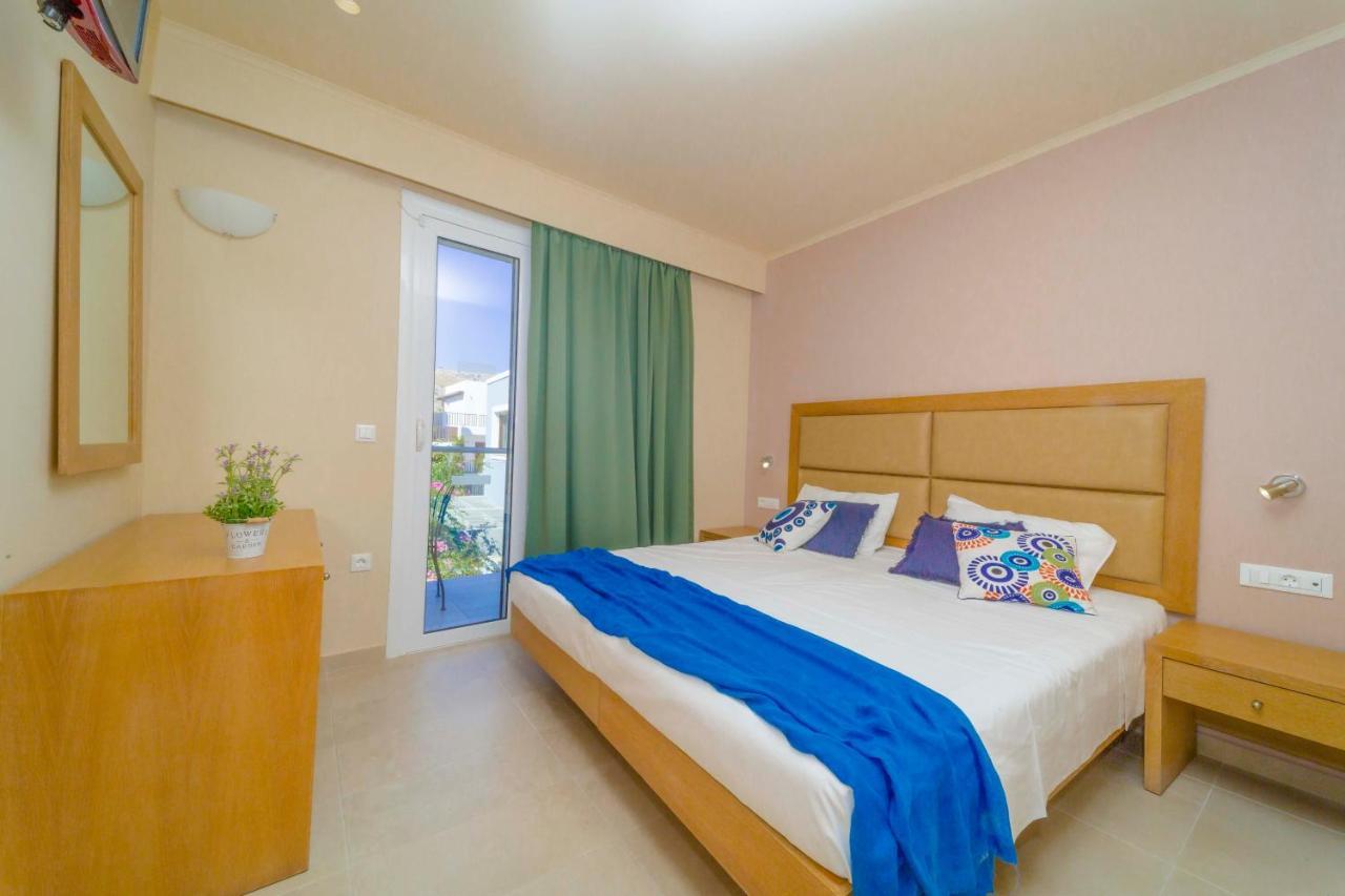 Amaryllis Front Beach Hotel 라도스 외부 사진